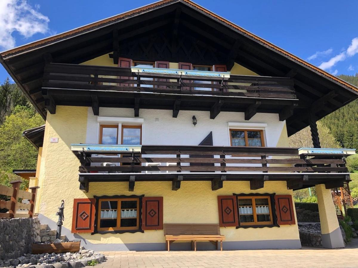 Zugspitzhaus Monika *